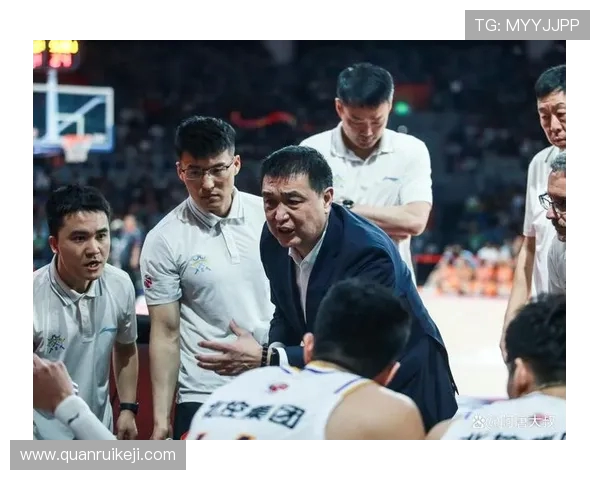 篮球世界杯激战正酣 中国队逆袭晋级八强 展现强大团队实力