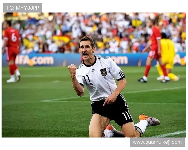 米罗斯拉夫克洛泽传奇生涯回顾与德国锋线荣耀的见证