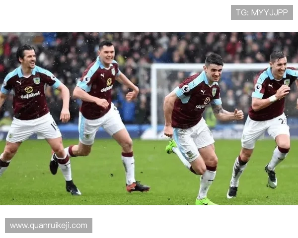 哈德斯与伯恩利激战成和双方各取一分精彩回顾